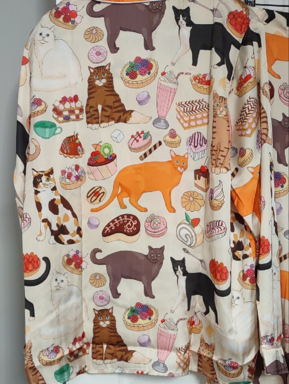 NWTS Karen Mabon Cat Café Satin Long Pajama Set Ivory Size XL - Picture 7 of 11